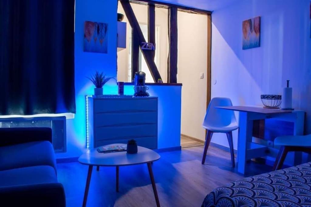 Studio Charmant Confortable Tv Centre Ville לובייה מראה חיצוני תמונה
